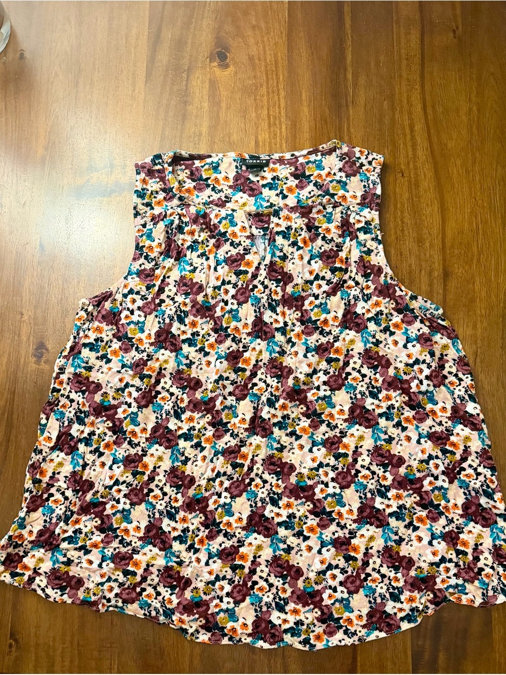 Sleeveless Floral Blouse - White with Multi Floral